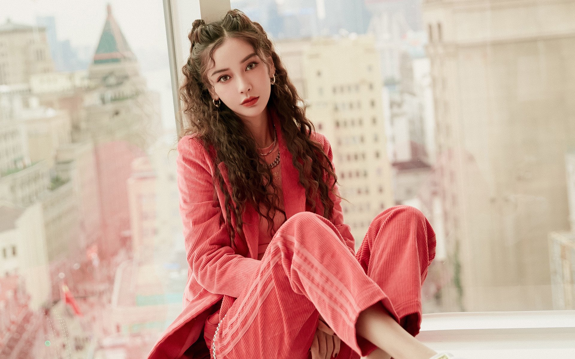 运动员训练内容加入防伤与拉伸专项模块，常见运动员损伤的预防与治疗