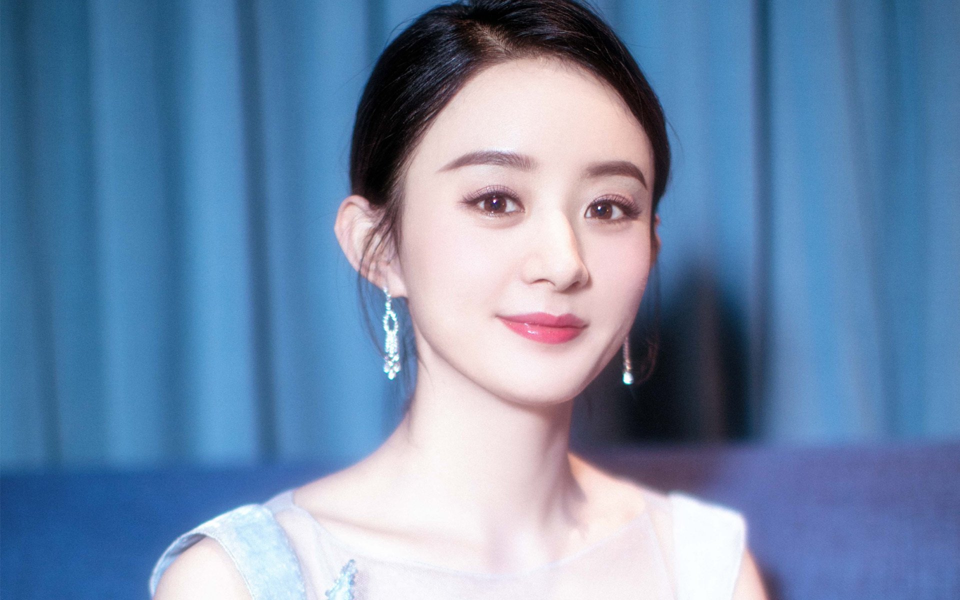 世俱杯足球赛事在线直播-“胡利安·门德斯：阿根廷美洲狮队的脚法大师，未来无可限量”