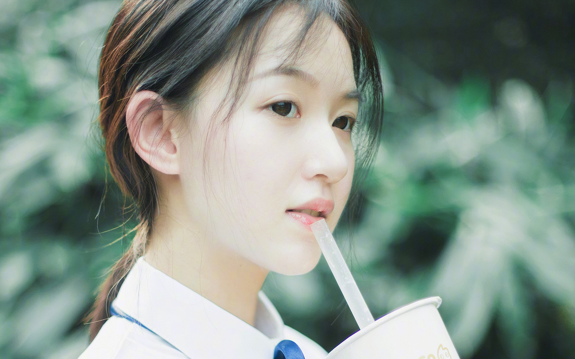 布克关键上篮命中太阳完成逆转好戏，布克球星