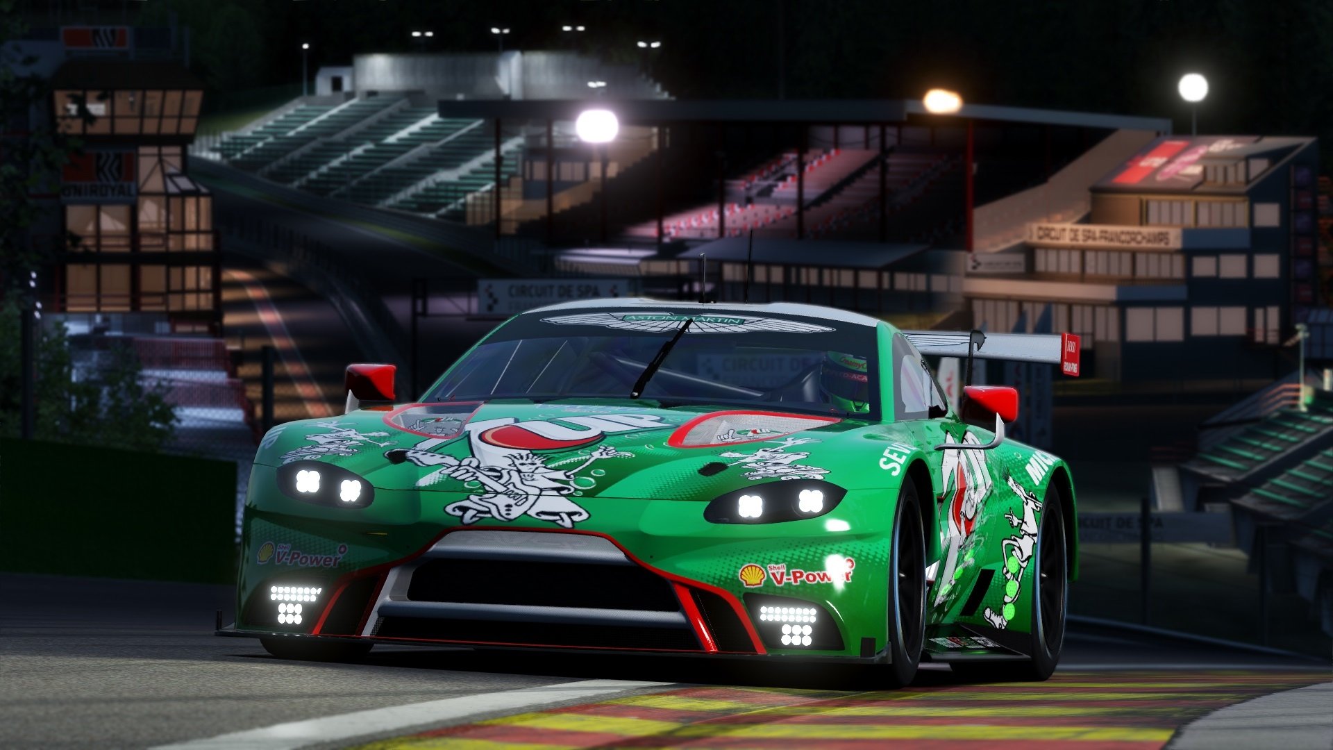 张伟丽拼尽全力艰难取胜格斗冠军赛，张伟丽一场比赛格斗能挣多少钱