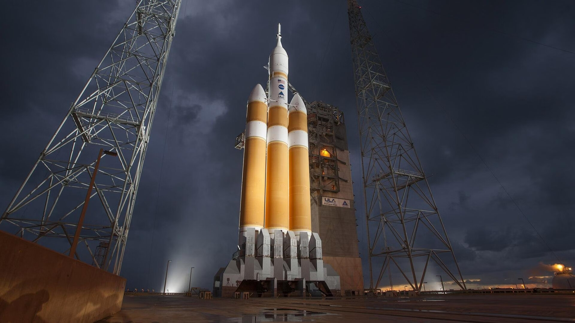 世俱杯-意甲豪门巅峰战：攻防两端的精彩比拼，意甲被降级的豪门俱乐部