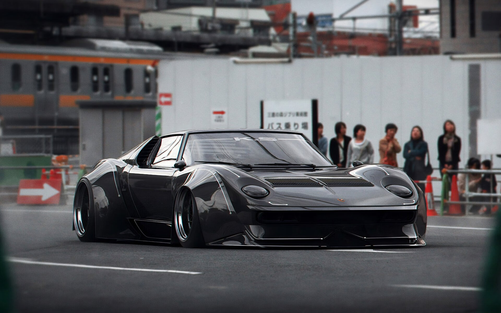 跨境合作打造足球主题的特色文化产业园区，足球产业主要经营内容